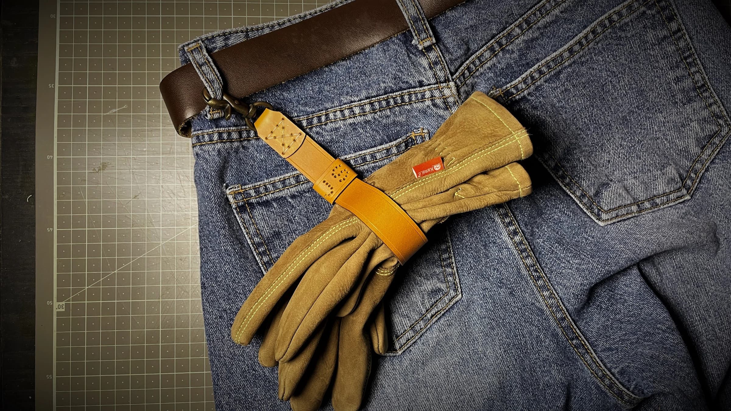 Handmade RUGGED GLOVE HOLDER