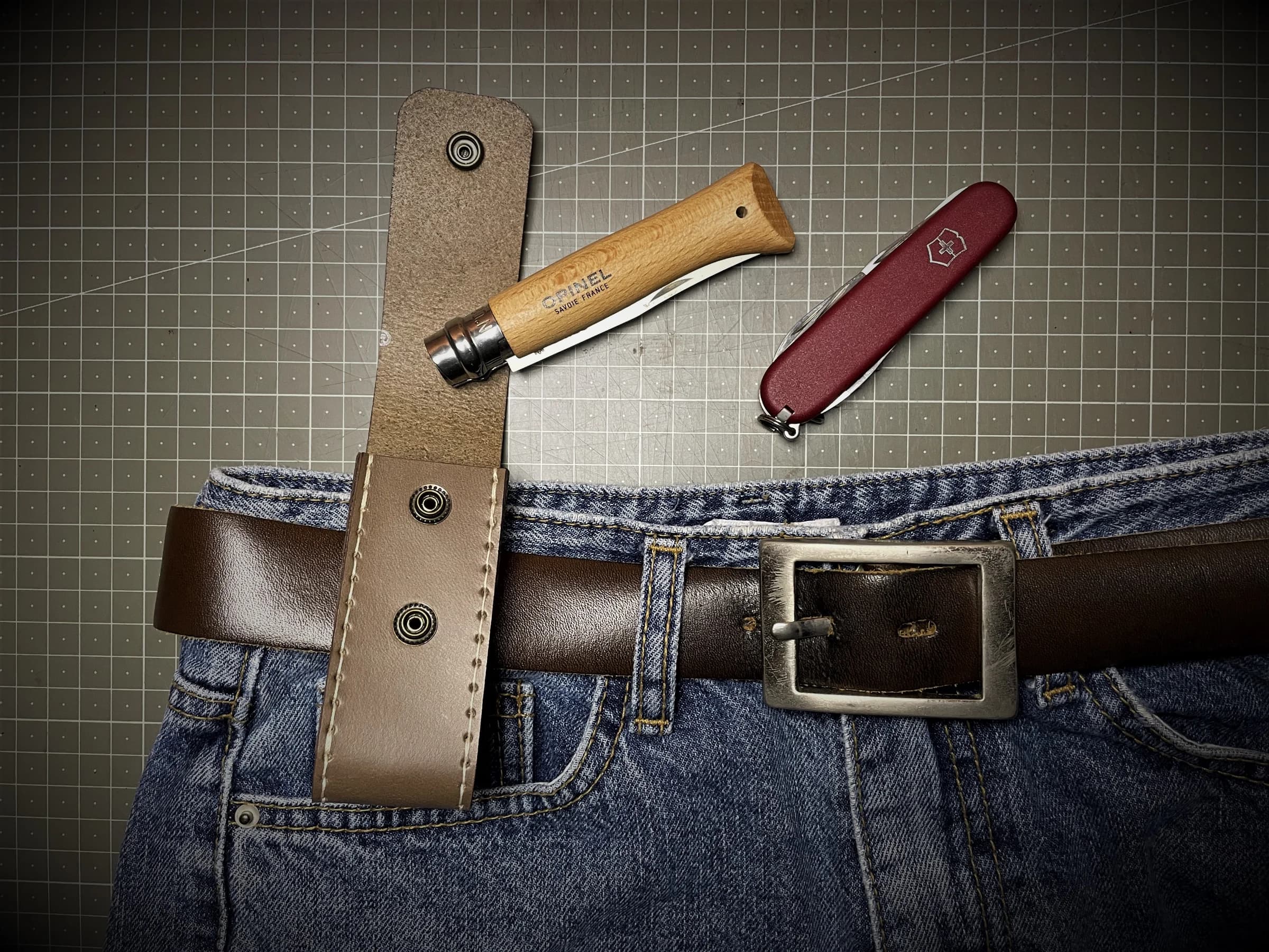 Handmade DUAL SNAP SHEATH – view 2