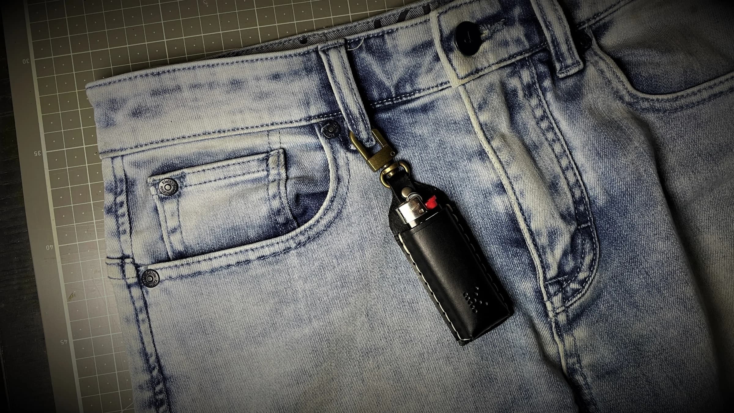 Handmade LIGHTER BELT CASE