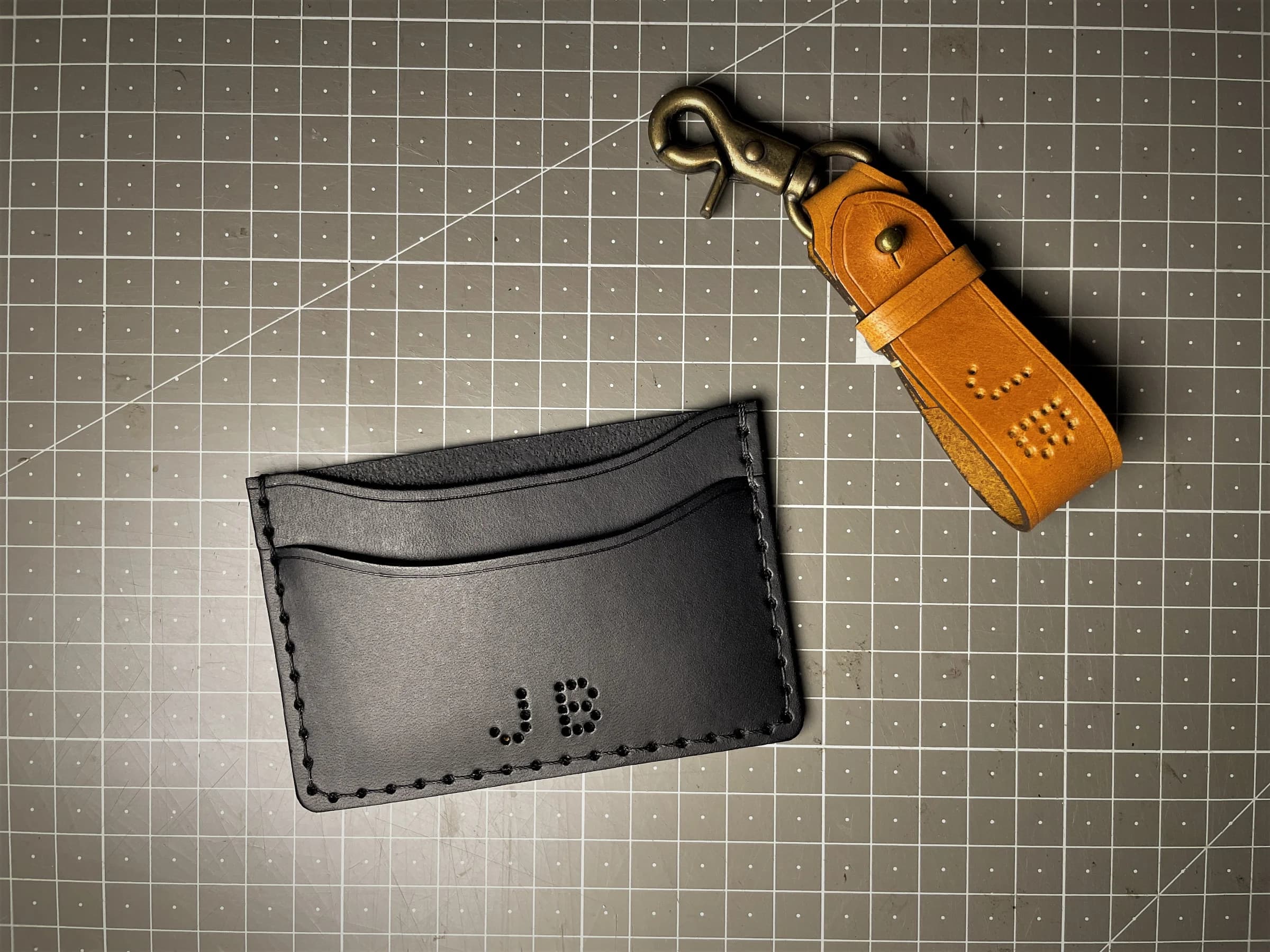 Handmade INITIAL KEY CHAIN&CARD HOLDER